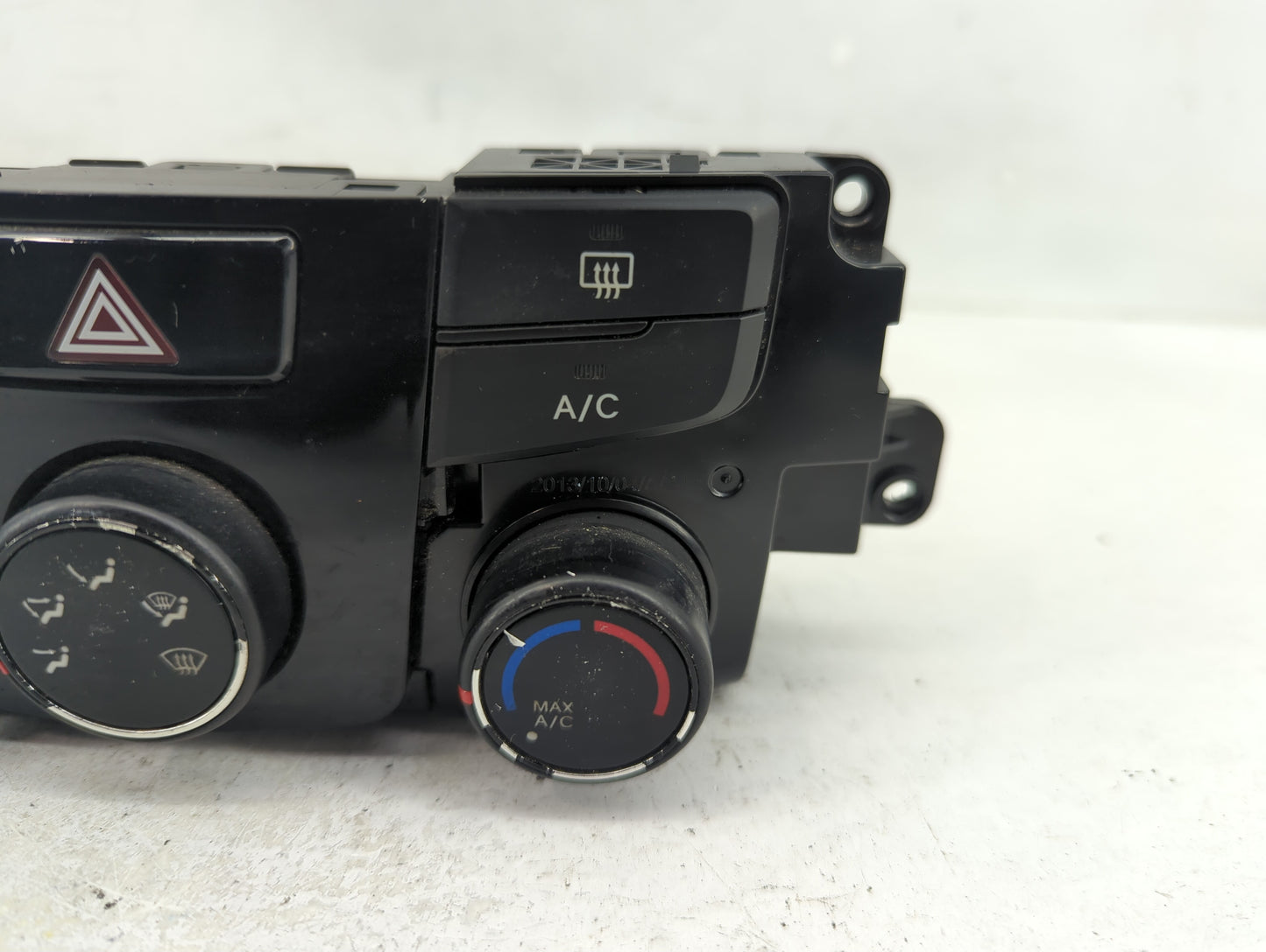 2014 Hyundai Sonata Climate Control Module Temperature AC/Heater Replacement Fits OEM Used Auto Parts - Oemusedautoparts1.co