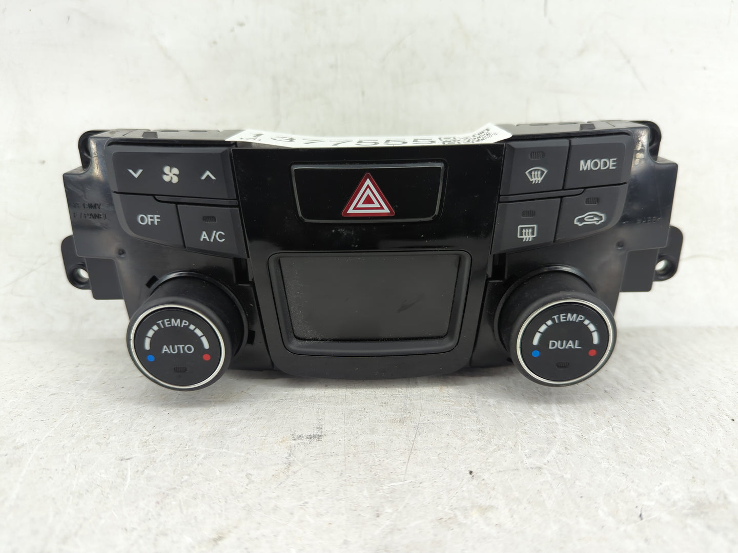 2014 Hyundai Sonata Climate Control Module Temperature AC/Heater Replacement P/N:97250-3Q550 Fits OEM Used Auto Parts - Oemu