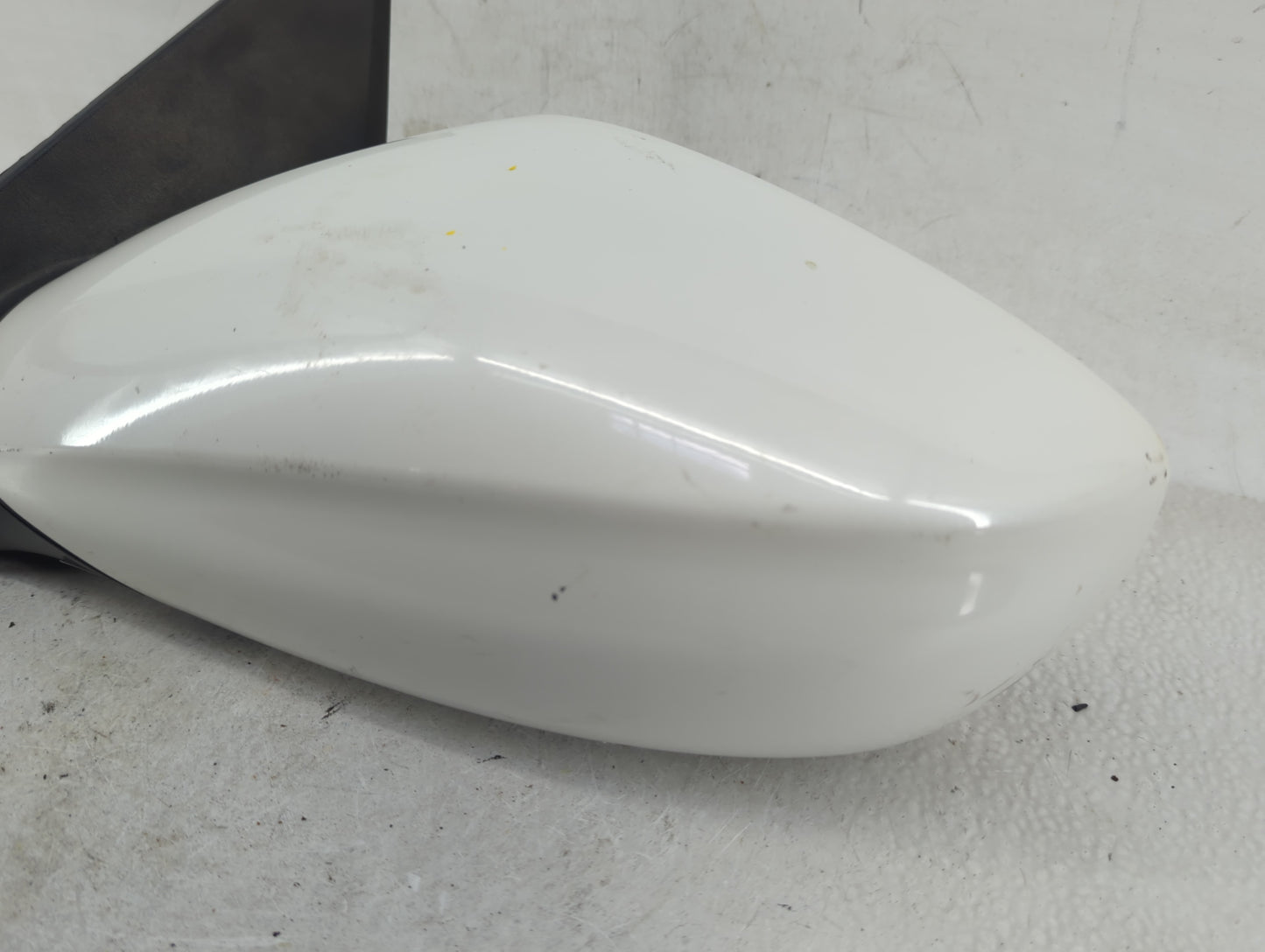 2011-2014 Hyundai Sonata Driver Side View Mirror - Left Door Mirror OEM Used - Oemusedautoparts1.com