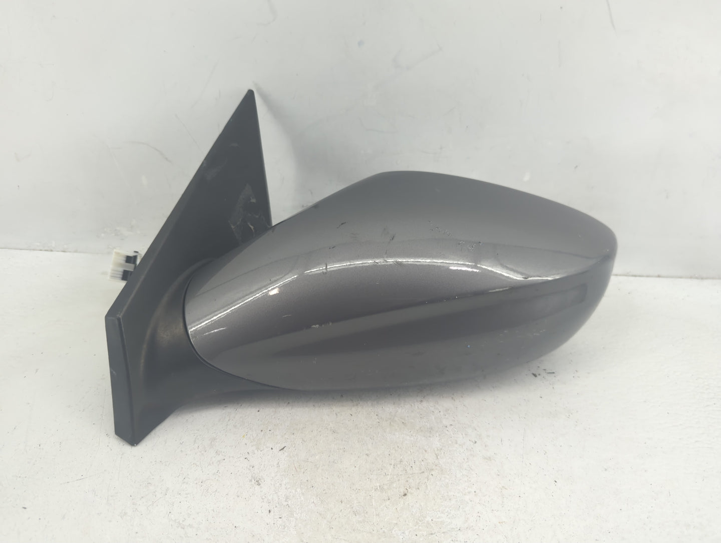 2011-2014 Hyundai Sonata Driver Side View Mirror - Left Door Mirror OEM Used - Oemusedautoparts1.com
