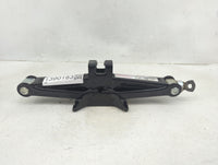 2014 Hyundai Sonata Spare Scissor Car Jack 1390183 - Oemusedautoparts1.com