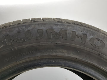 Used Tire 205/65R16 KUMHO ECSTA LX PLATINUM KU27 95V - Tread Depth 8/32
