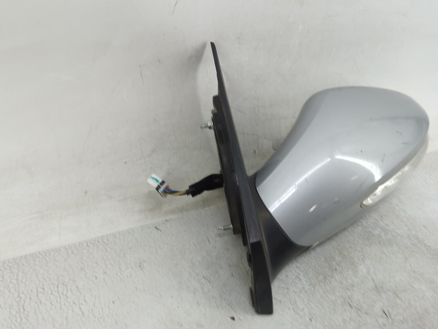 2014 Hyundai Sonata Driver Side View Mirror - Left Door Mirror OEM Used - Oemusedautoparts1.com
