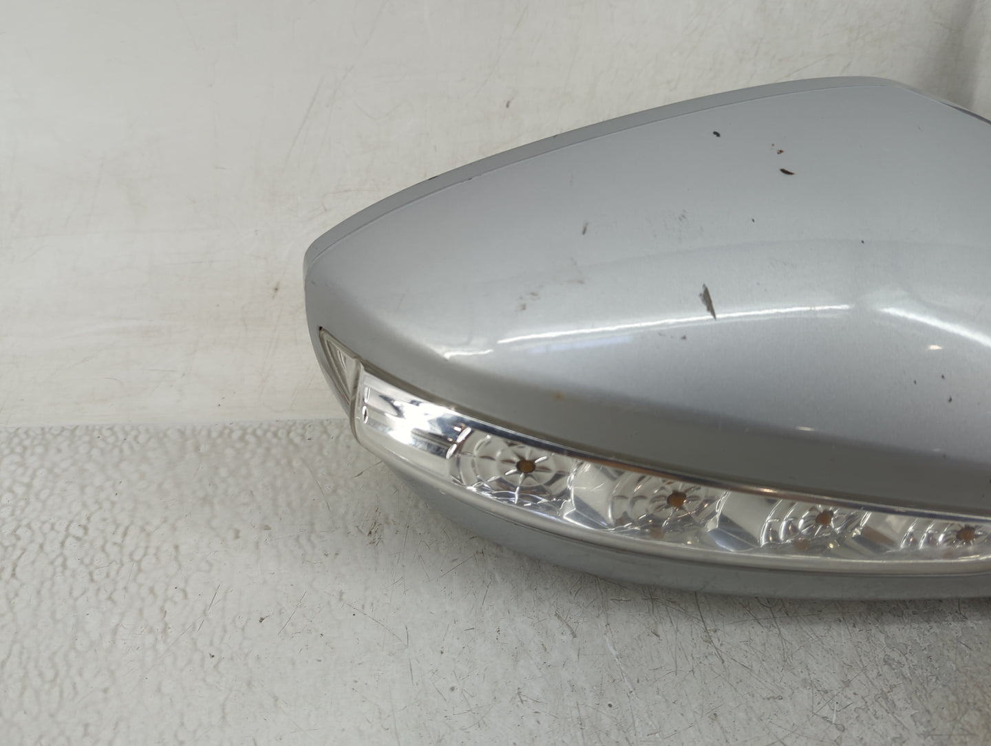 2011-2014 Hyundai Sonata Passenger Side View Mirror - Right Door Mirror OEM Used - Oemusedautoparts1.com