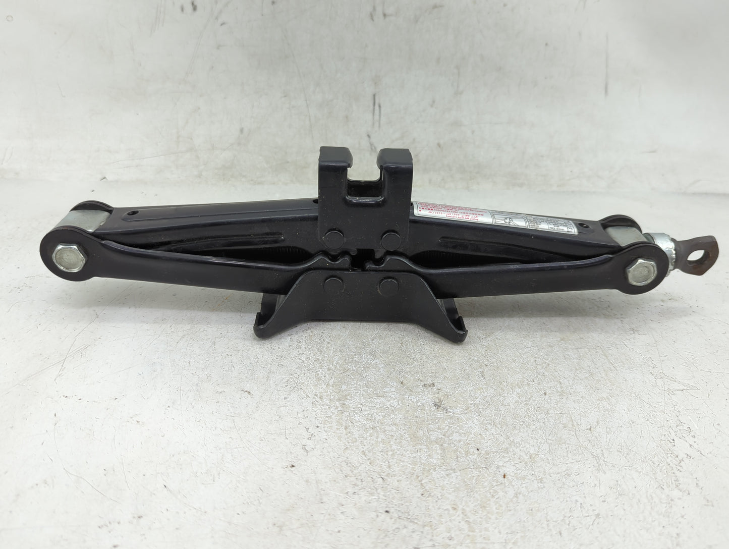 2014 Hyundai Sonata Spare Scissor Car Jack 1409503 - Oemusedautoparts1.com
