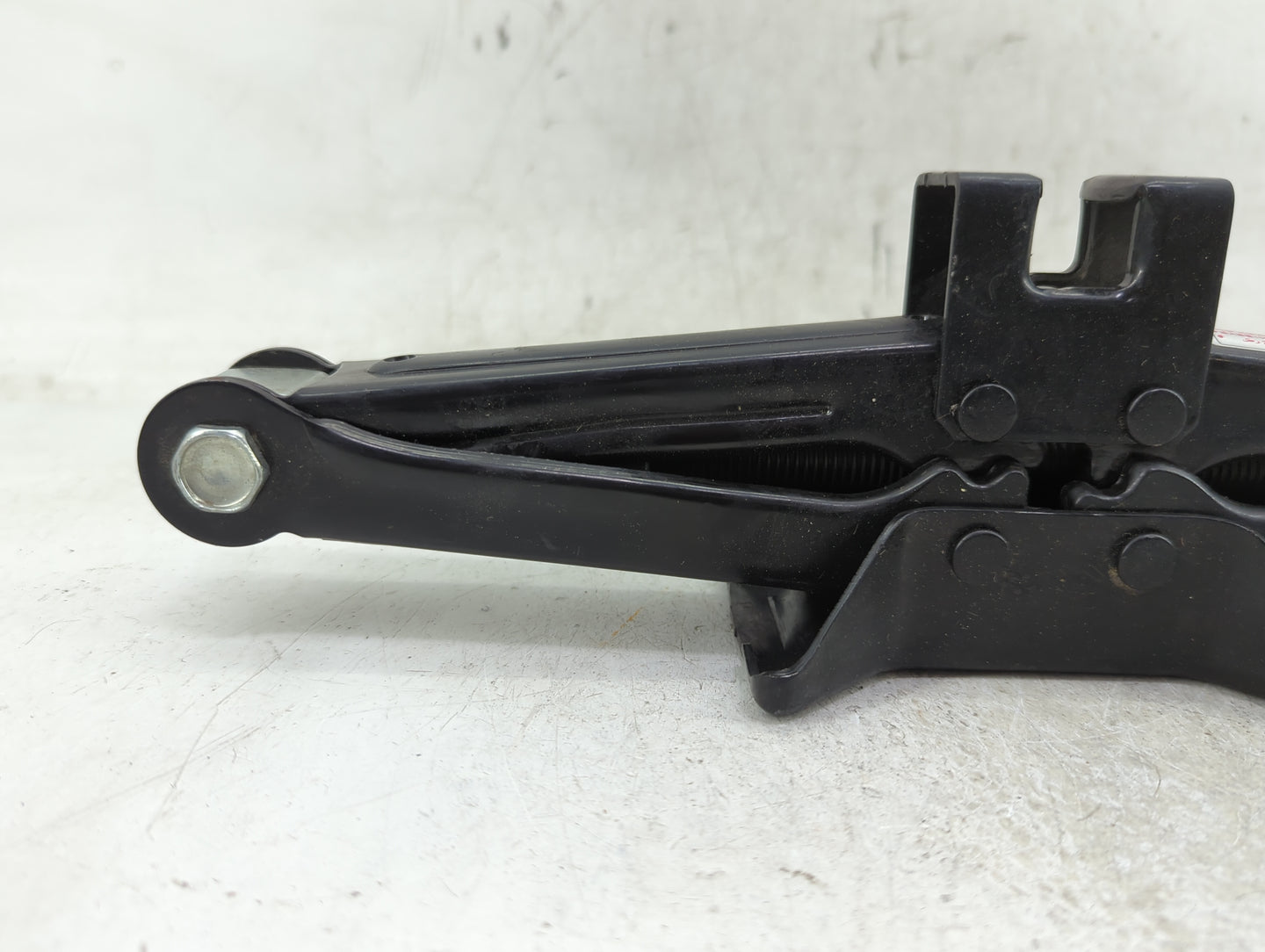 2014 Hyundai Sonata Spare Scissor Car Jack 1409503 - Oemusedautoparts1.com