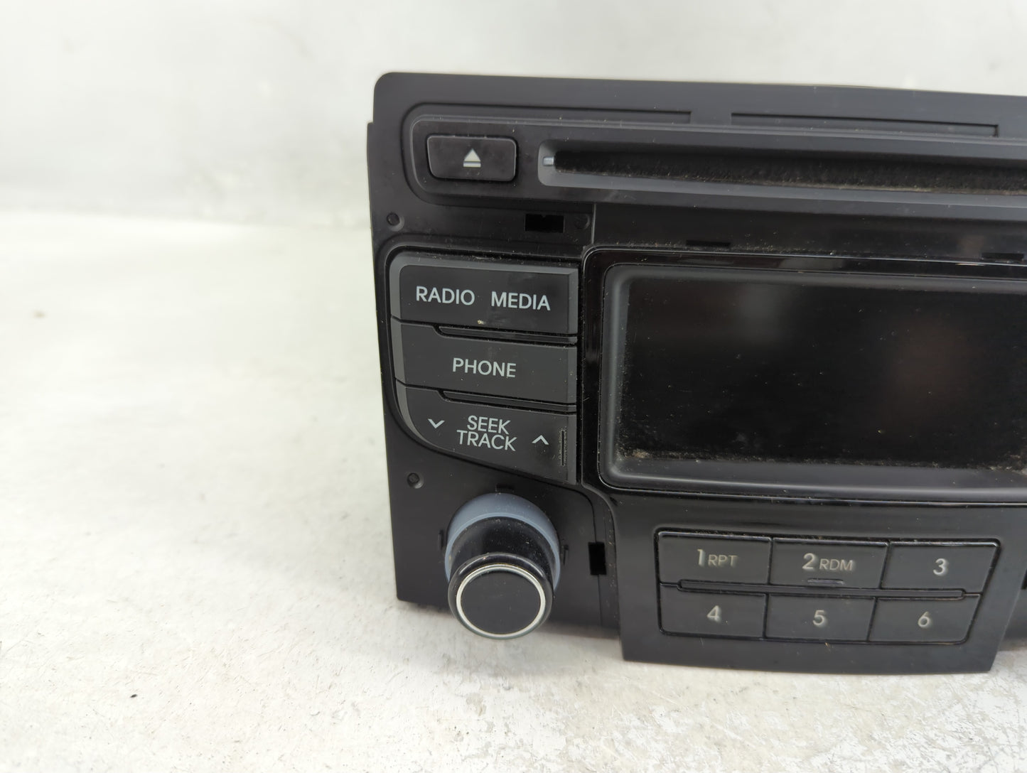 2013-2014 Hyundai Sonata Radio AM FM Cd Player Receiver Replacement P/N:96170-3Q0004X Fits Fits 2013 2014 OEM Used Auto Part