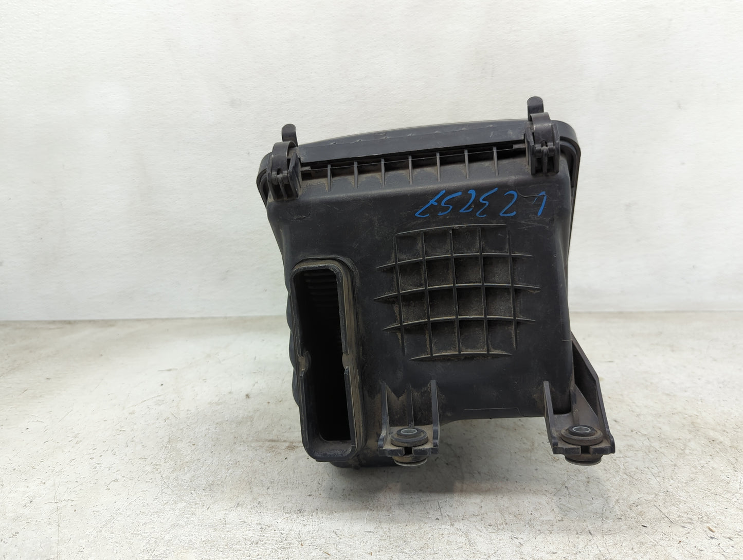 2011-2014 Hyundai Sonata Air Cleaner Intake-duct Hose Tube - Oemusedautoparts1.com