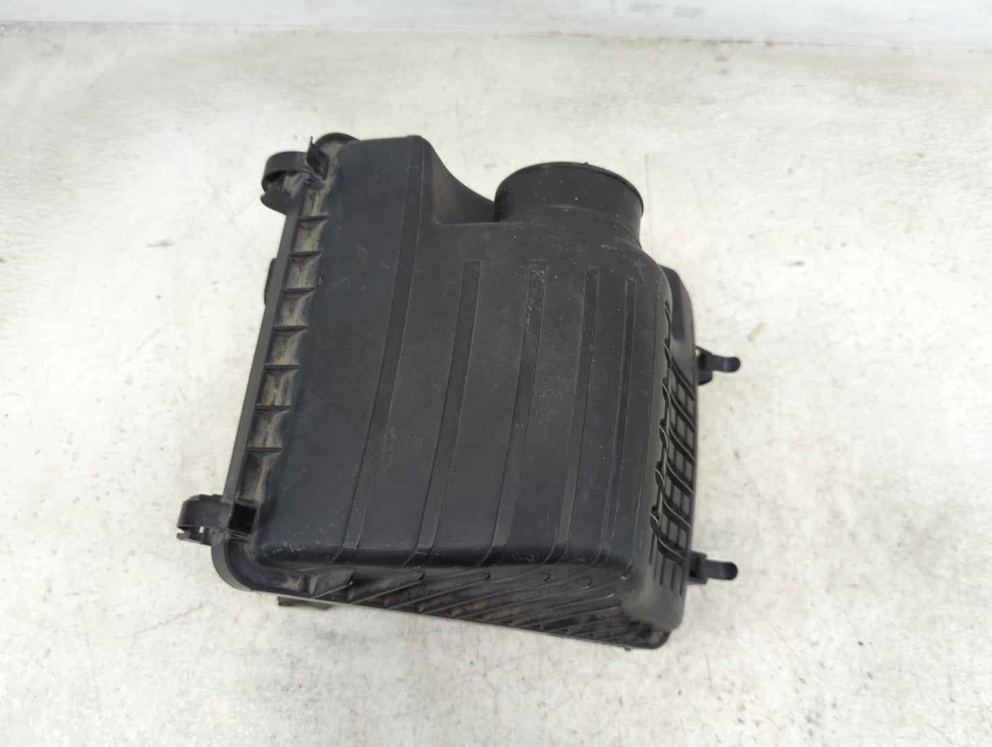 2011-2014 Hyundai Sonata Air Cleaner Intake-duct Hose Tube - Oemusedautoparts1.com