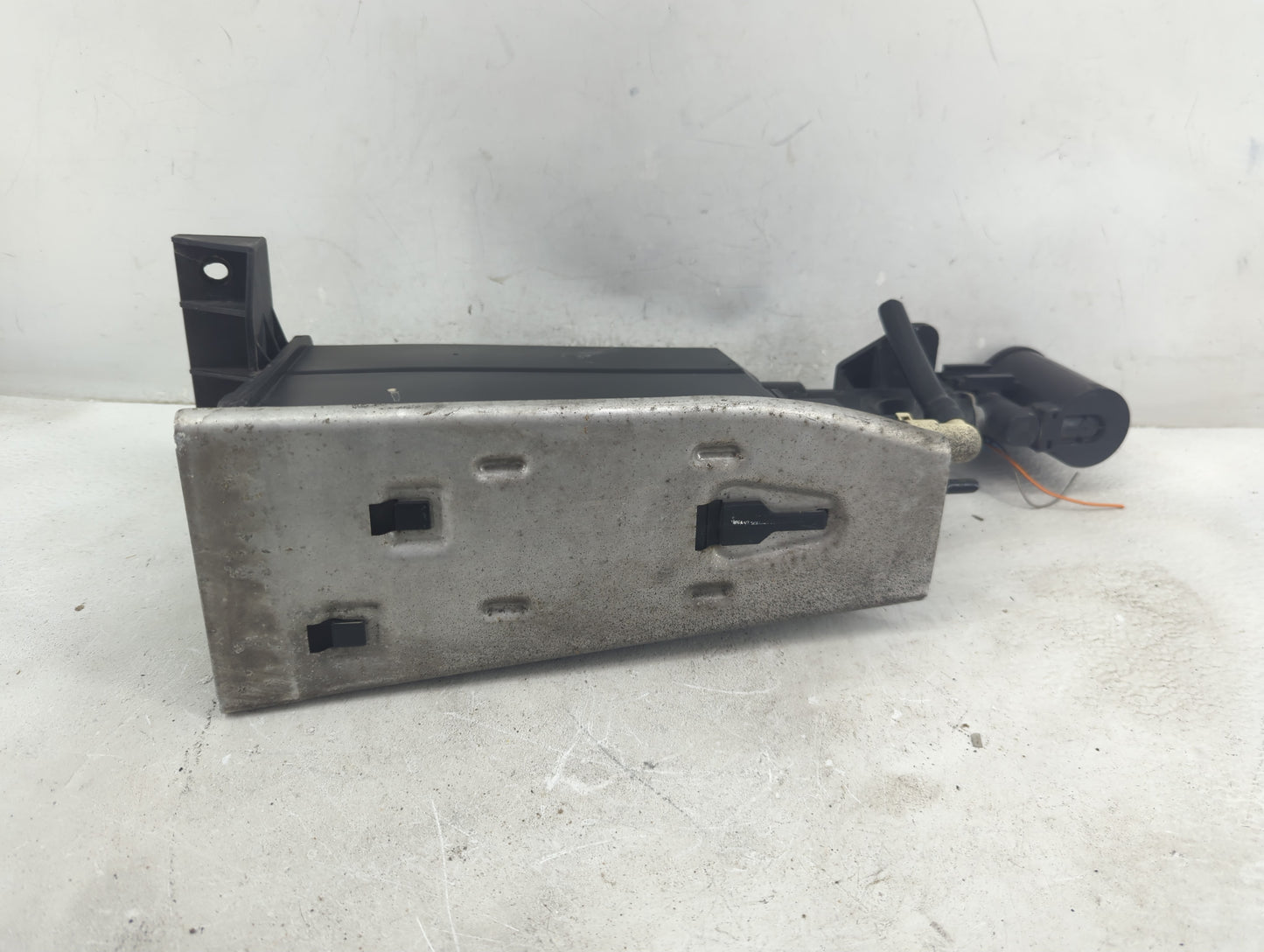 2014 Hyundai Sonata Fuel Vapor Charcoal Canister - Oemusedautoparts1.com