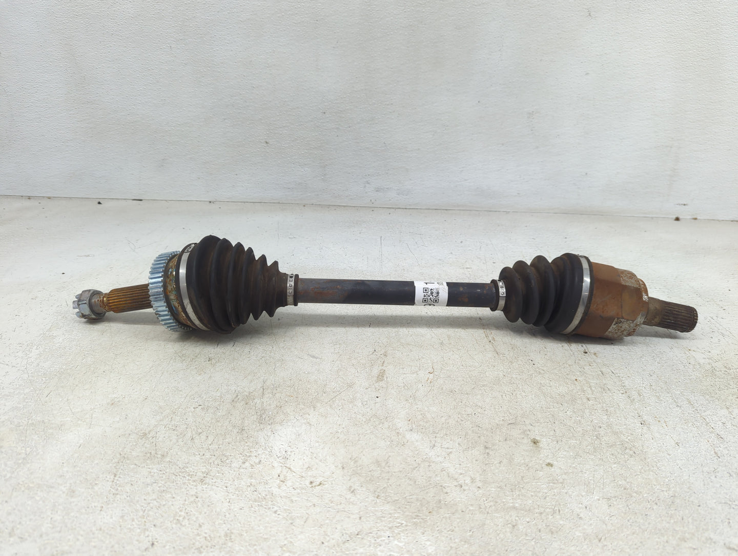 2011-2014 Hyundai Sonata Axle Shaft Front Driver Cv C/v - Oemusedautoparts1.com