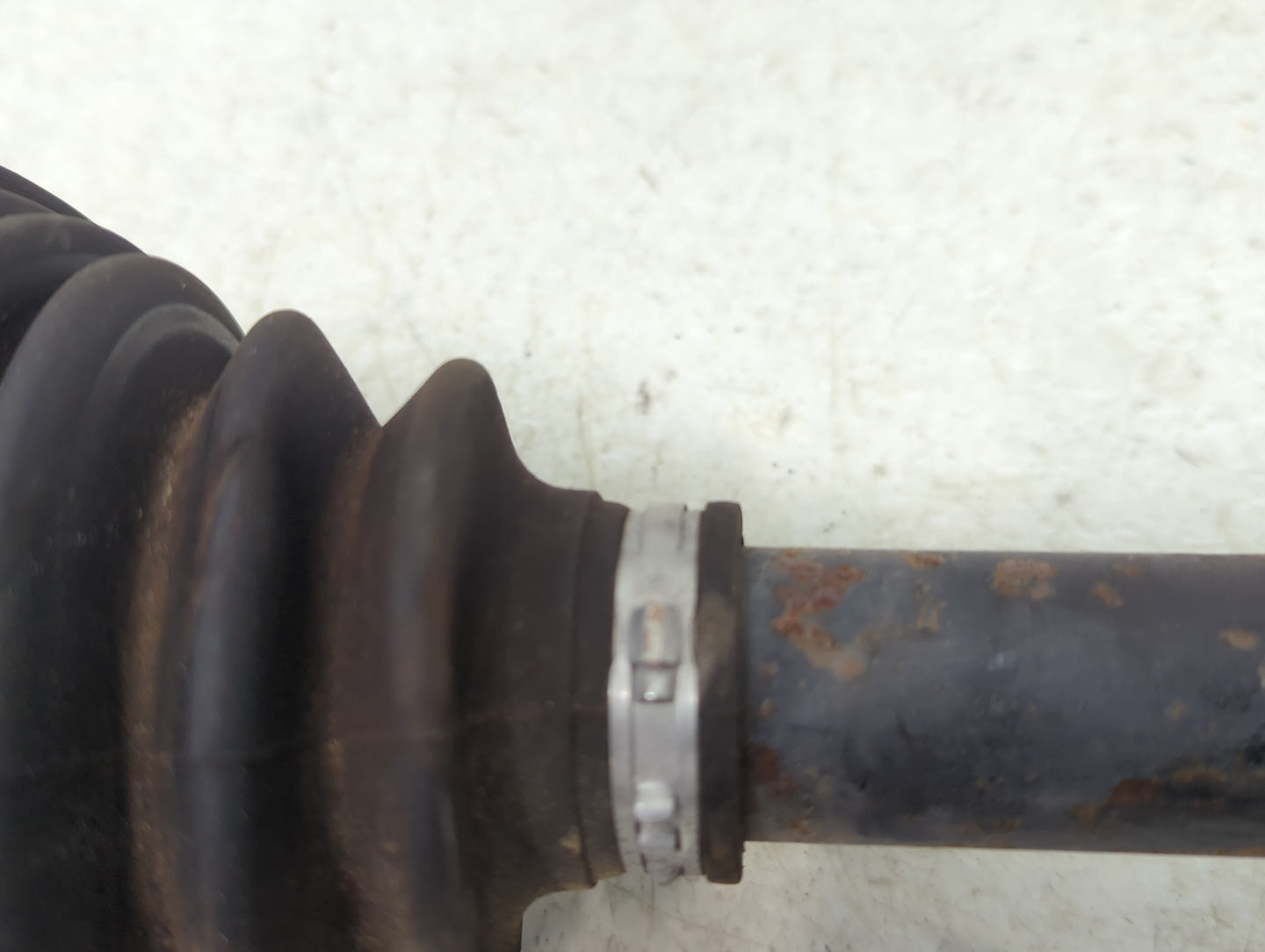 2011-2014 Hyundai Sonata Axle Shaft Front Driver Cv C/v - Oemusedautoparts1.com
