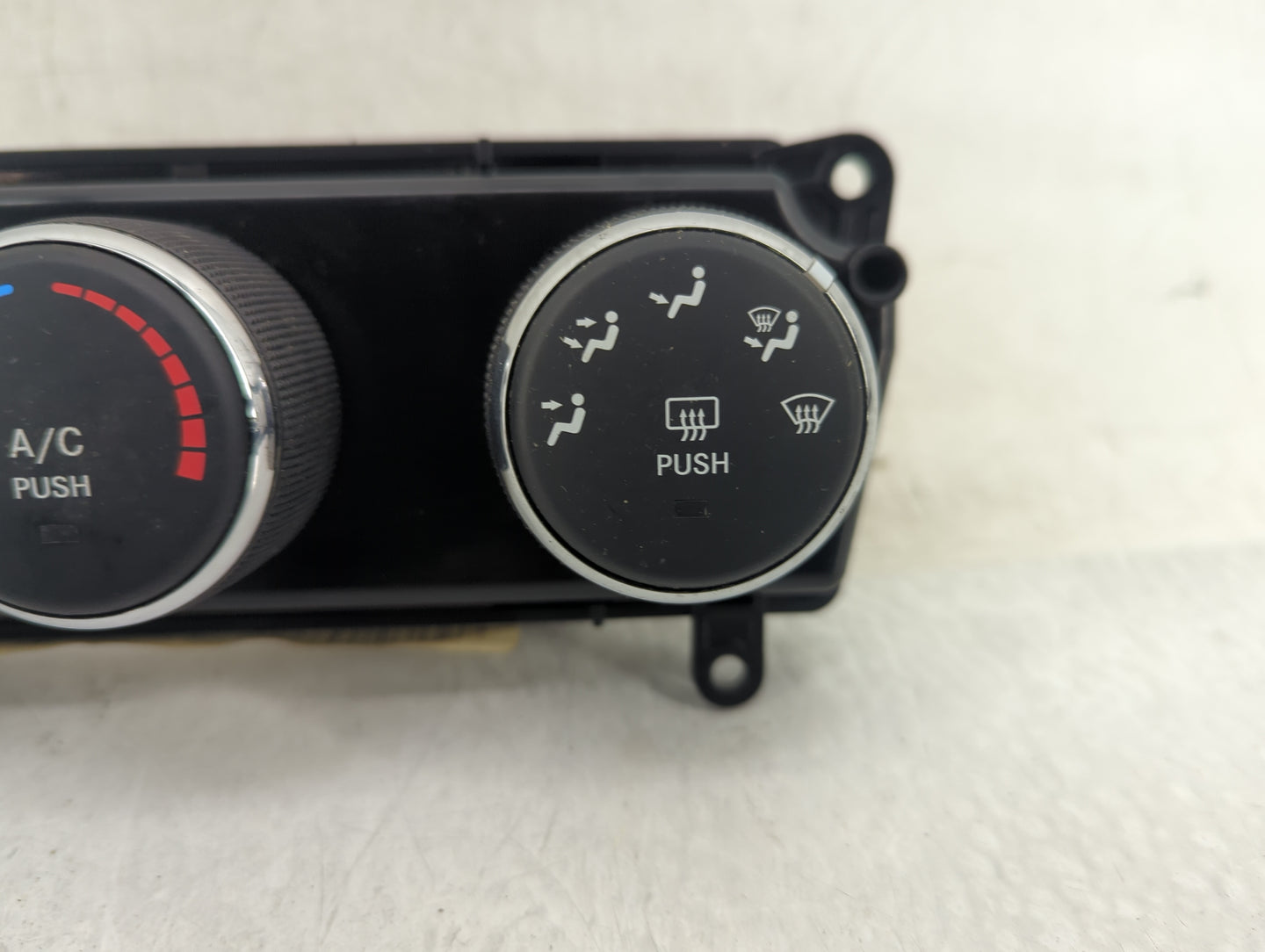 2014 Hyundai Sonata Climate Control Module Temperature AC/Heater Replacement P/N:P55111278AD Fits OEM Used Auto Parts - Oemu