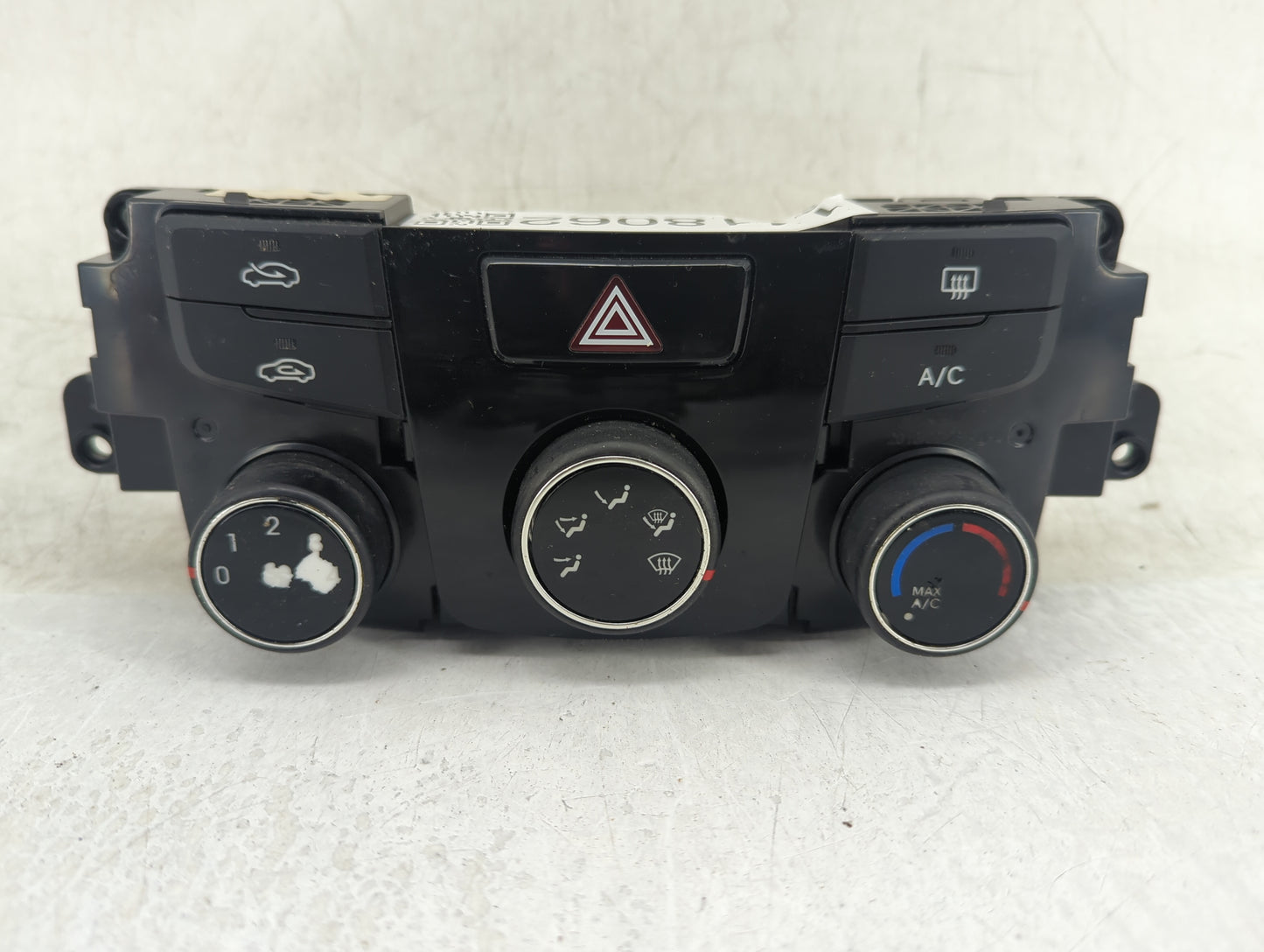 2014 Hyundai Sonata Climate Control Module Temperature AC/Heater Replacement P/N:97250-3Q030 Fits OEM Used Auto Parts - Oemu