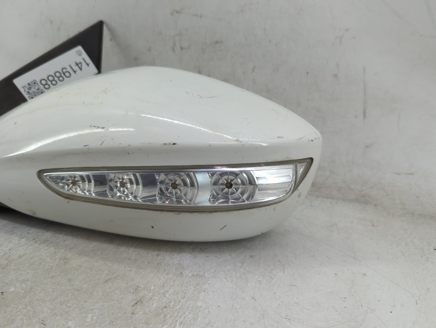 2011-2014 Hyundai Sonata Driver Side View Mirror - Left Door Mirror OEM Used - Oemusedautoparts1.com