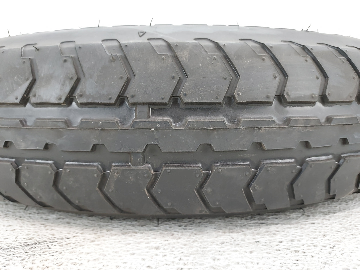 2014-2014 Hyundai Sonata Spare Donut Tire Wheel Rim Oem 1420784 - Oemusedautoparts1.com