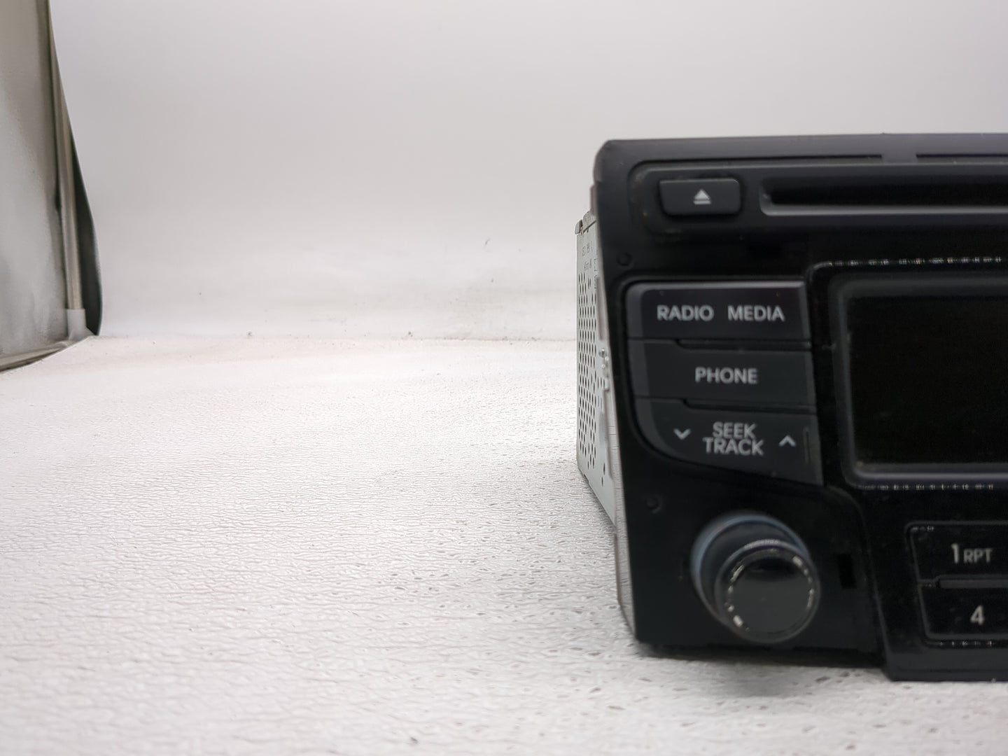 2013-2014 Hyundai Sonata Radio AM FM Cd Player Receiver Replacement P/N:96170-3Q0004X 961703Q0004X Fits Fits 2013 2014 OEM U