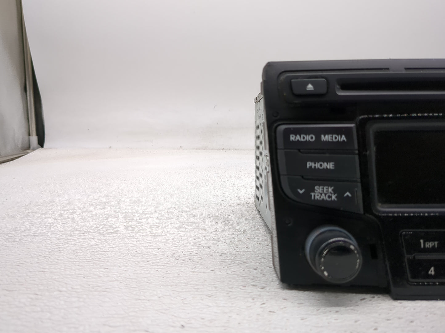 2013-2014 Hyundai Sonata Radio AM FM Cd Player Receiver Replacement P/N:96170-3Q0004X 961703Q0004X Fits Fits 2013 2014 OEM U