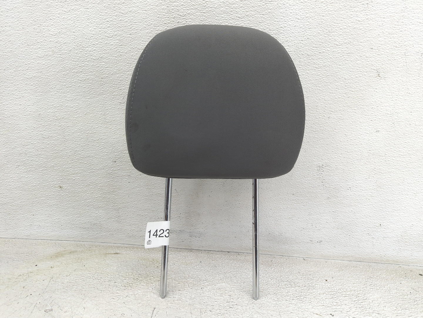 2013-2014 Hyundai Sonata Headrest Head Rest Front Driver Passenger Seat - Oemusedautoparts1.com
