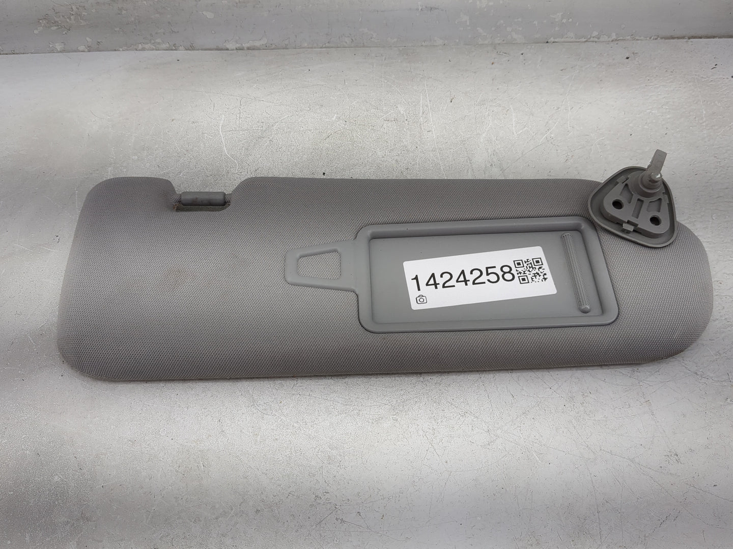 2011-2014 Hyundai Sonata Sun Visor Shade Replacement Passenger Right Mirror Fits Fits 2011 2012 2013 2014 OEM Used Auto Part