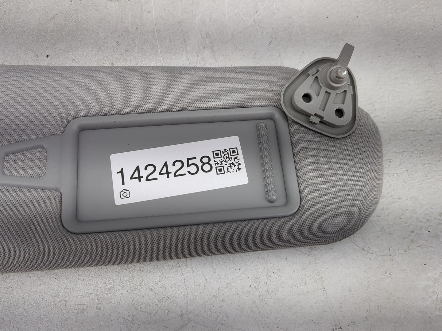 2011-2014 Hyundai Sonata Sun Visor Shade Replacement Passenger Right Mirror Fits Fits 2011 2012 2013 2014 OEM Used Auto Part