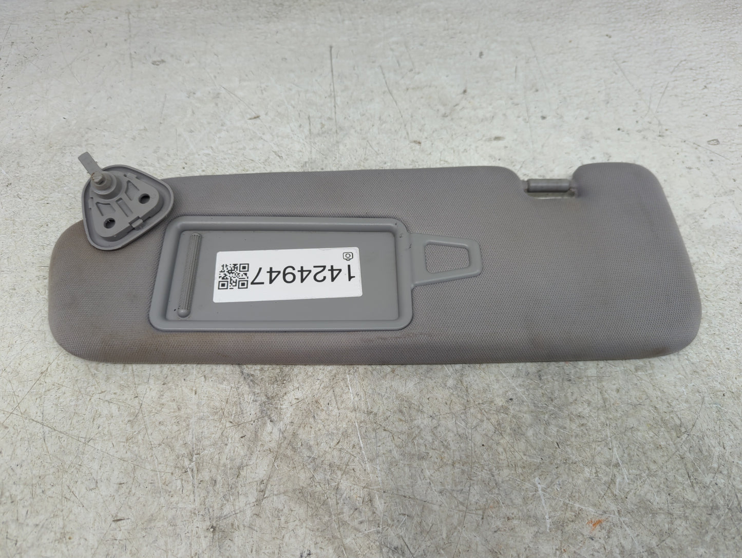 2011-2015 Hyundai Sonata Sun Visor Shade Replacement Driver Left Mirror Fits Fits 2011 2012 2013 2014 2015 OEM Used Auto Par