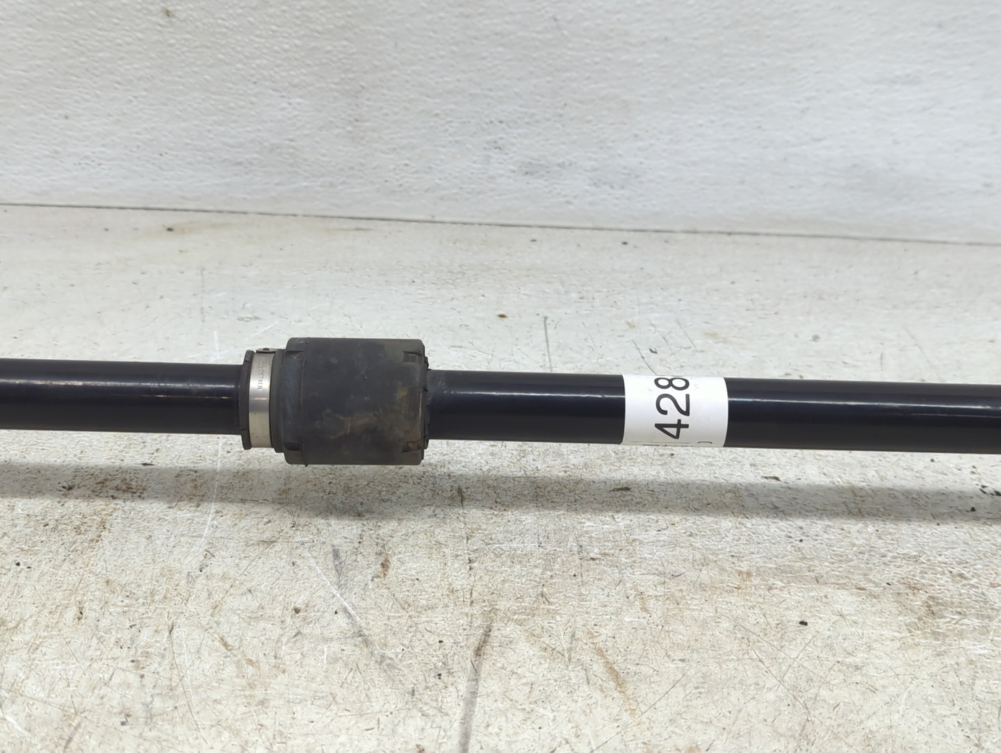 2011-2014 Hyundai Sonata Axle Shaft Front Driver Cv C/v - Oemusedautoparts1.com