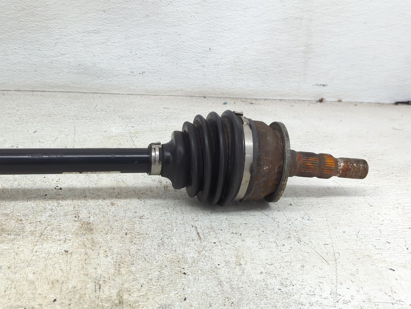 2011-2014 Hyundai Sonata Axle Shaft Front Driver Cv C/v - Oemusedautoparts1.com