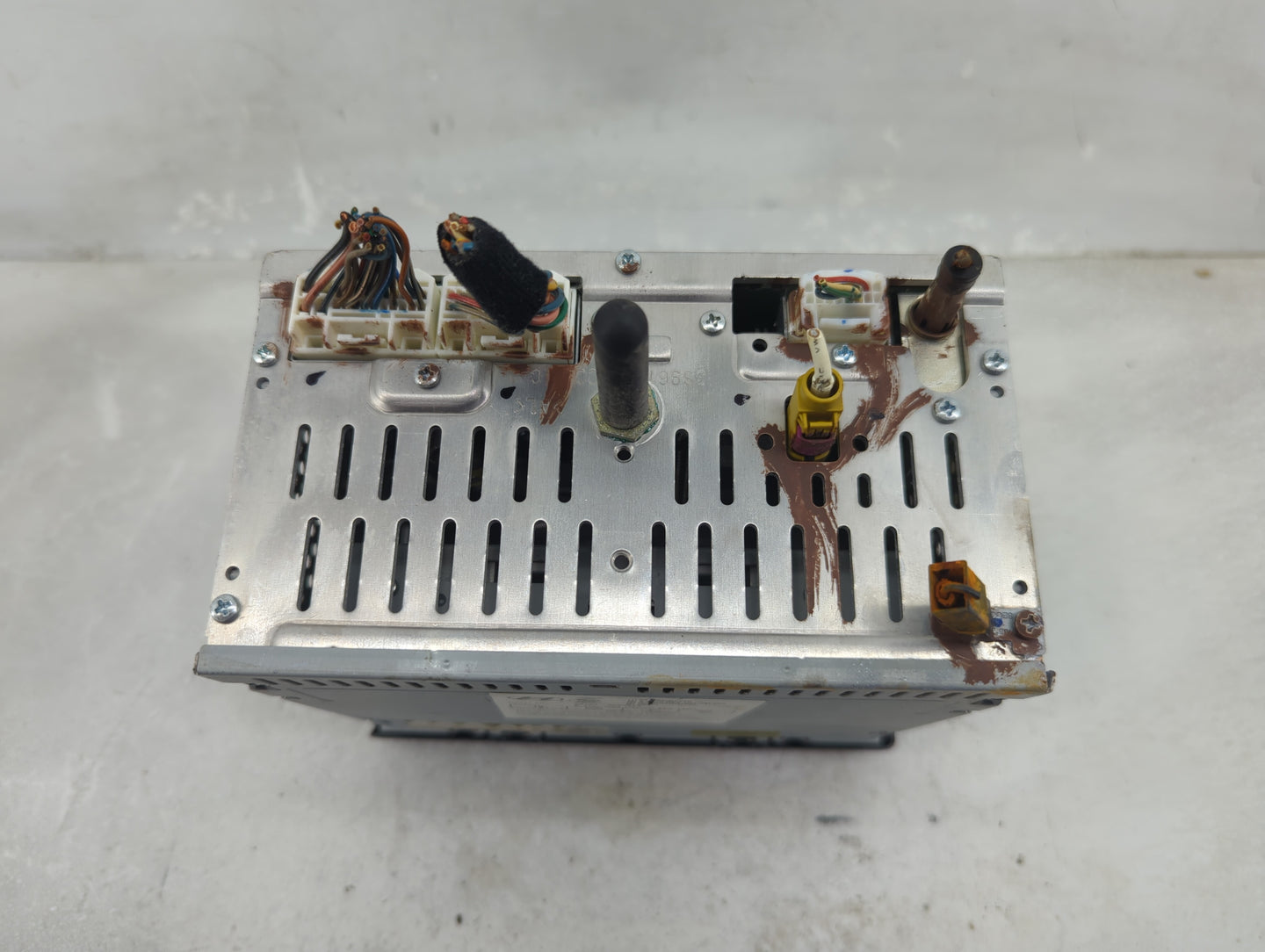 2013-2014 Hyundai Sonata Radio AM FM Cd Player Receiver Replacement P/N:96180-3Q8004X Fits Fits 2013 2014 OEM Used Auto Part