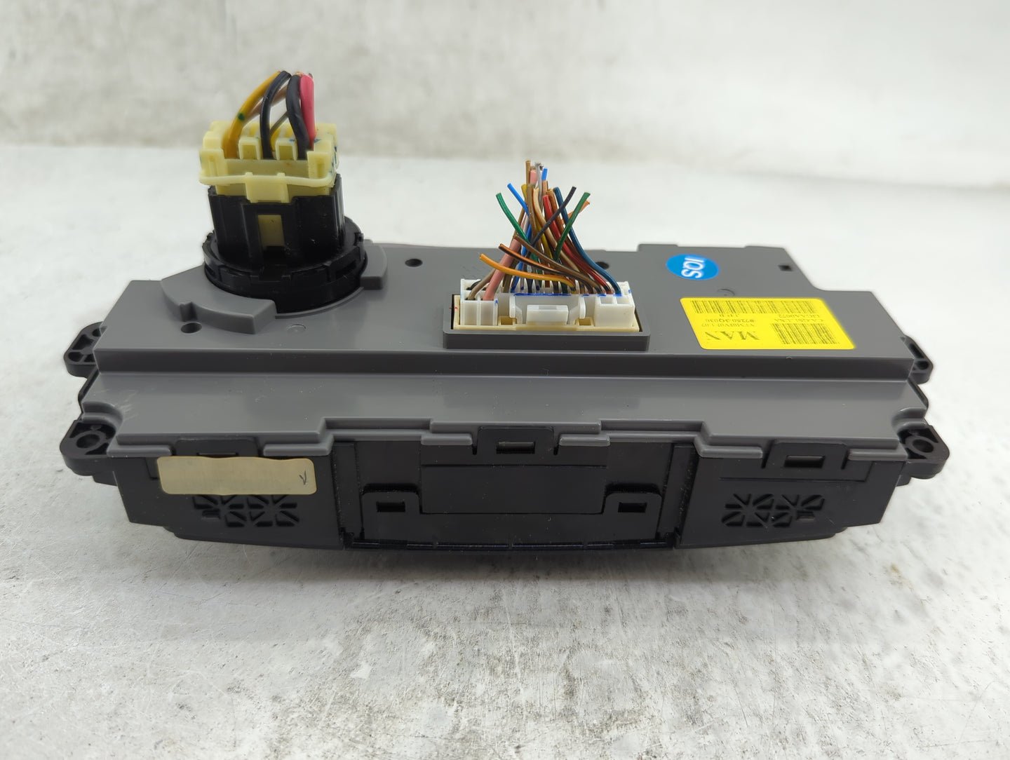 2014 Hyundai Sonata Climate Control Module Temperature AC/Heater Replacement P/N:97250-3Q030 Fits OEM Used Auto Parts - Oemu