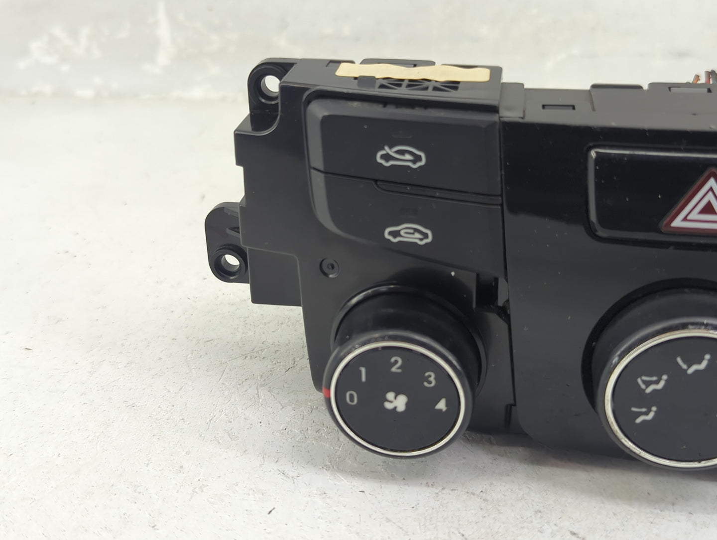 2014 Hyundai Sonata Climate Control Module Temperature AC/Heater Replacement P/N:JCQAA0005 Fits OEM Used Auto Parts - Oemuse