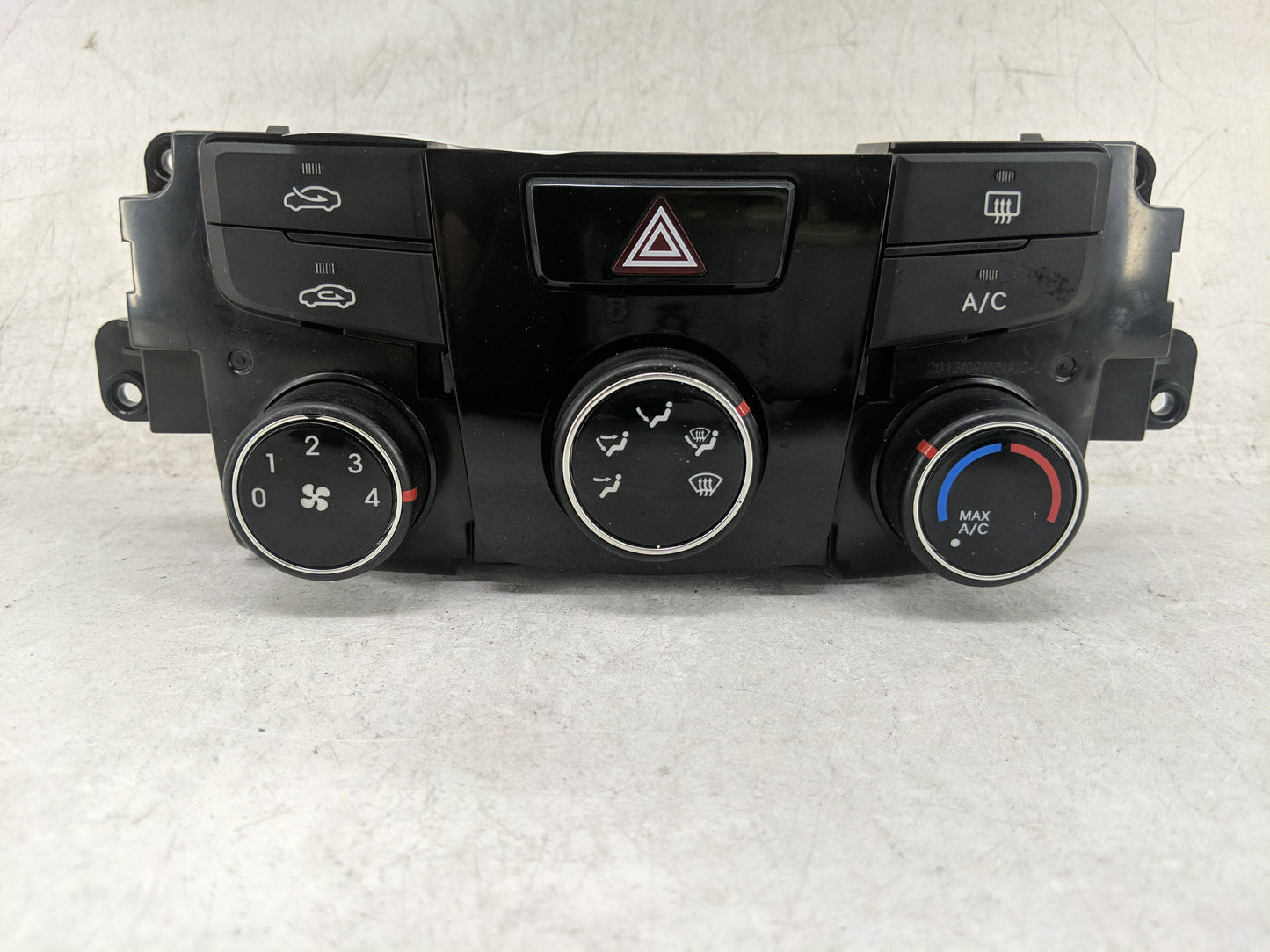 2014 Hyundai Sonata Climate Control Module Temperature AC/Heater Replacement P/N:972503Q030 Fits OEM Used Auto Parts - Oemus