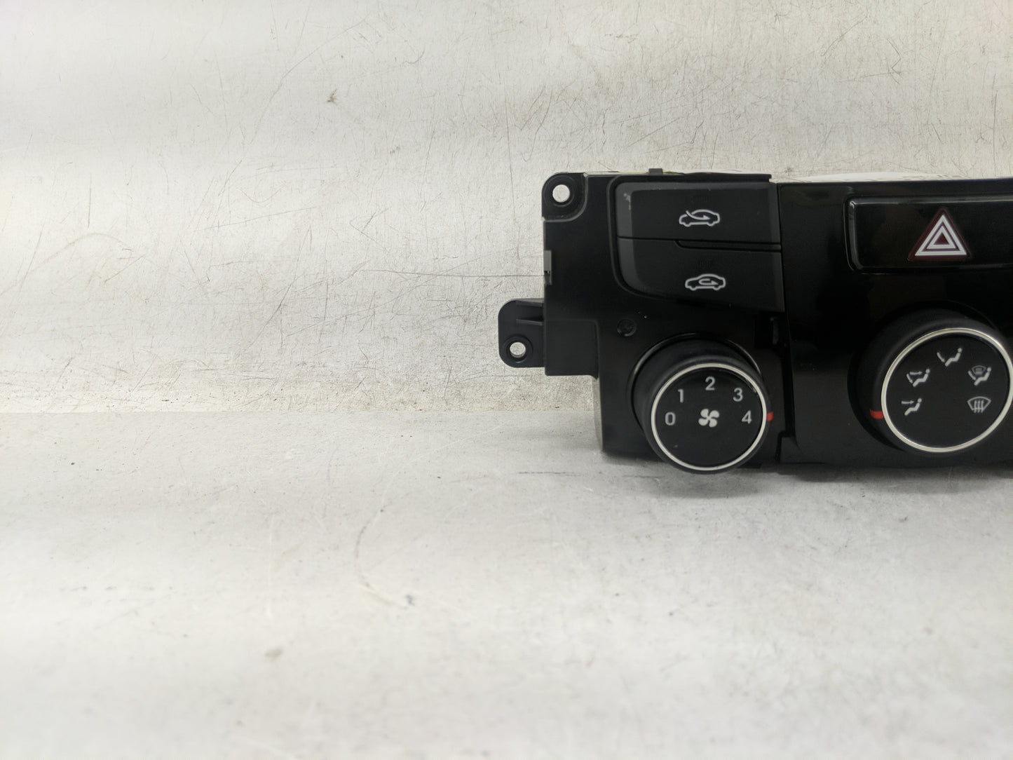 2014 Hyundai Sonata Climate Control Module Temperature AC/Heater Replacement P/N:97250-3Q030 Fits OEM Used Auto Parts - Oemu