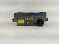 2014 Hyundai Sonata Climate Control Module Temperature AC/Heater Replacement P/N:97250-3Q030 Fits OEM Used Auto Parts - Oemu