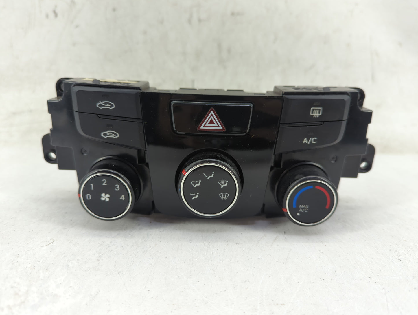 2014 Hyundai Sonata Climate Control Module Temperature AC/Heater Replacement P/N:97250-3Q030 YFM02V02.1 07 Fits OEM Used Aut