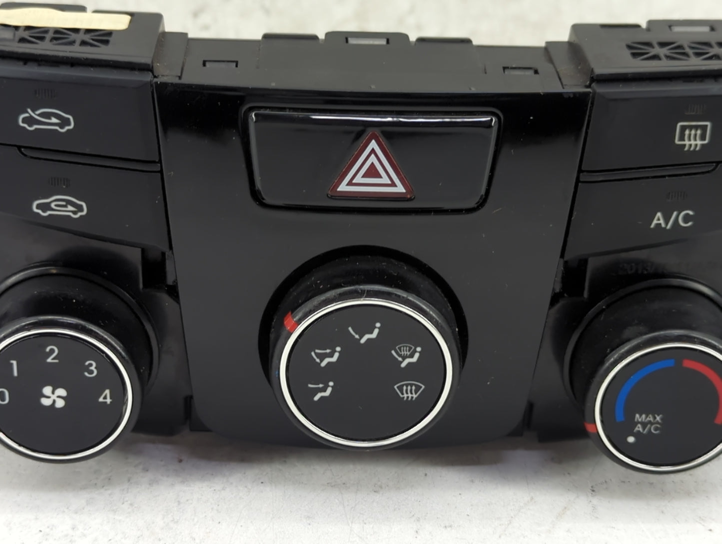2014 Hyundai Sonata Climate Control Module Temperature AC/Heater Replacement P/N:97250-3Q030 YFM02V02.1 07 Fits OEM Used Aut