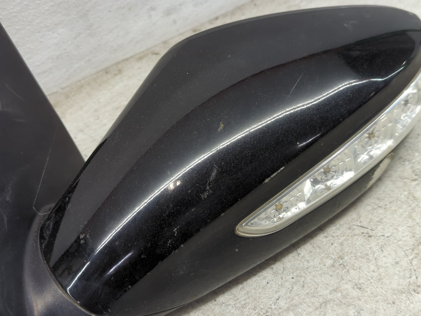 2014 Hyundai Sonata Driver Side View Mirror - Left Door Mirror OEM Used - Oemusedautoparts1.com