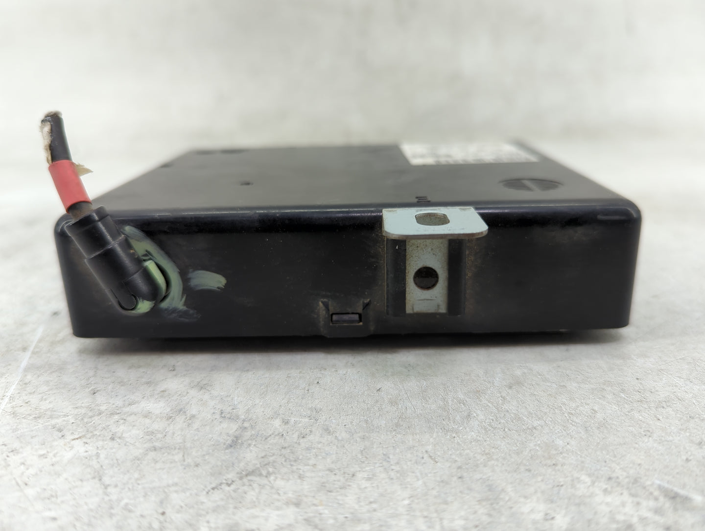 2011-2014 Hyundai Sonata Body Control Module Bcm Inner Cabin Fuse Box - Oemusedautoparts1.com