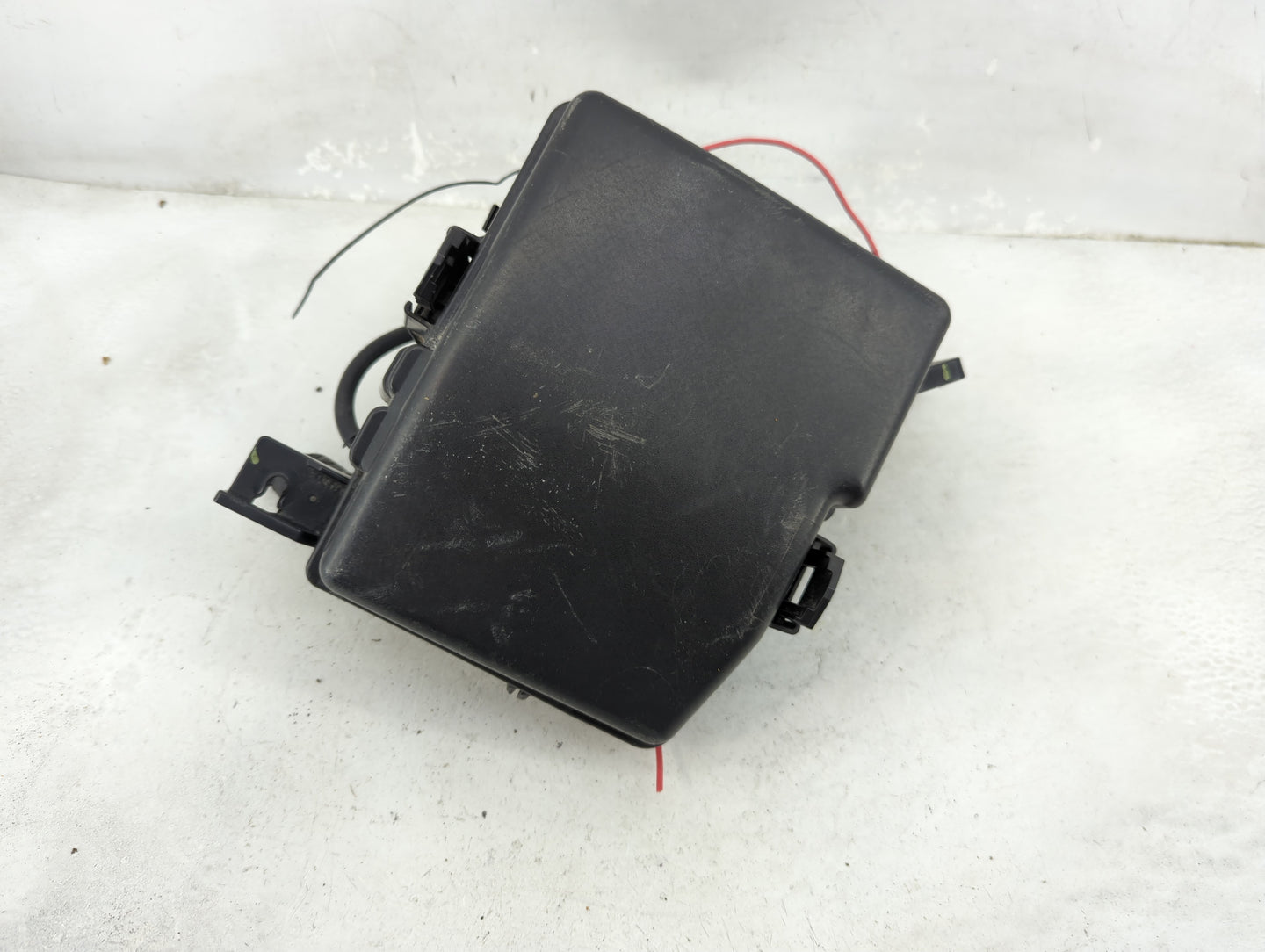 2011-2014 Hyundai Sonata Fusebox Fuse Box Panel Relay Module P/N:18790-Q1316 91950-3S712 Fits Fits 2011 2012 2013 2014 OEM U