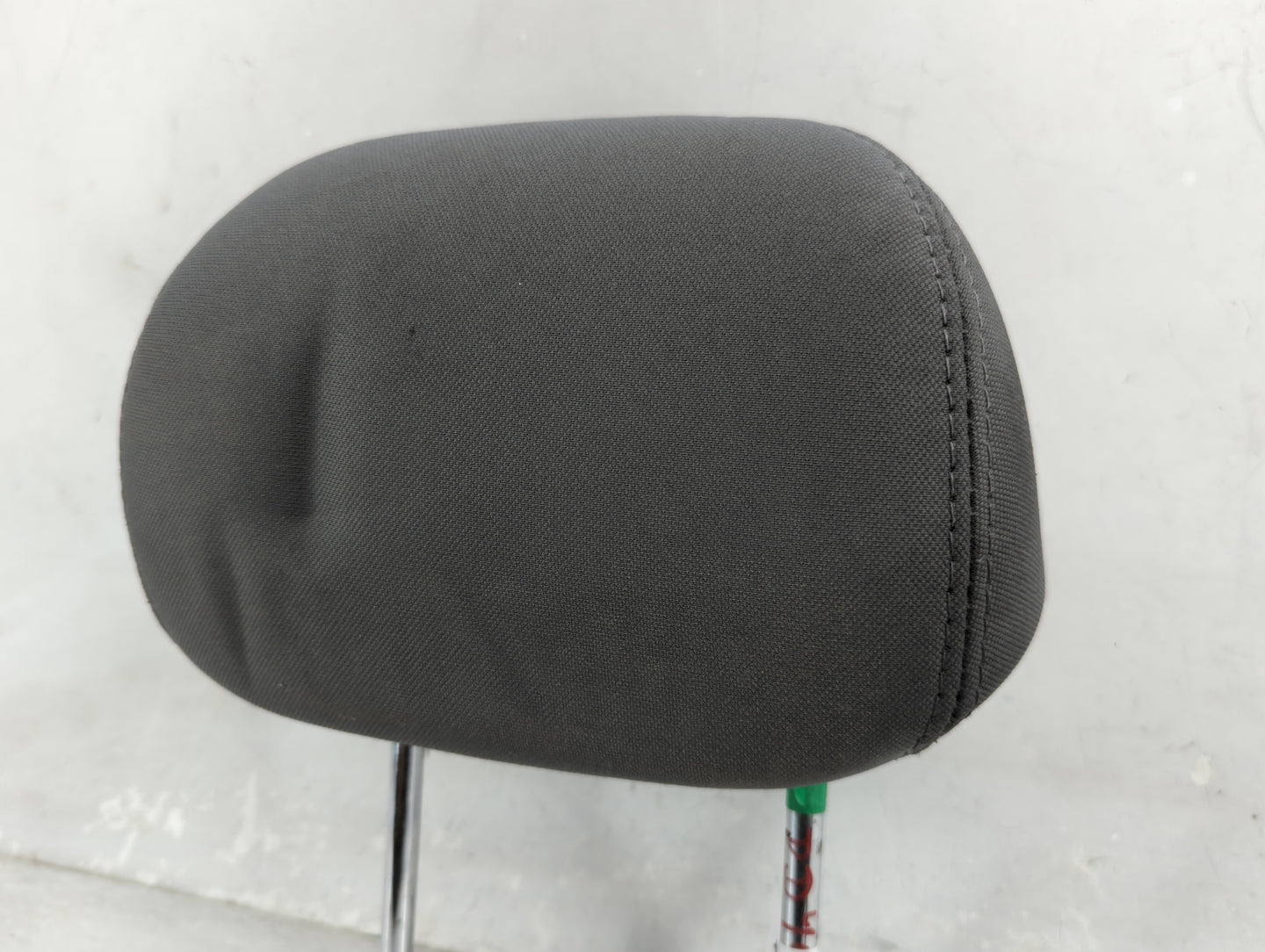 2013-2015 Hyundai Sonata Headrest Head Rest Front Driver Seat Black 1466762 - Oemusedautoparts1.com