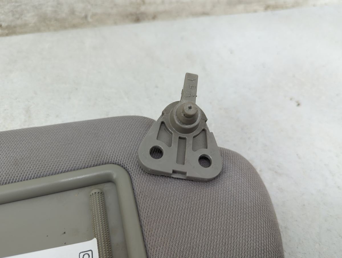 2014 Hyundai Sonata Sun Visor Shade Replacement Passenger Right Mirror Fits OEM Used Auto Parts - Oemusedautoparts1.com