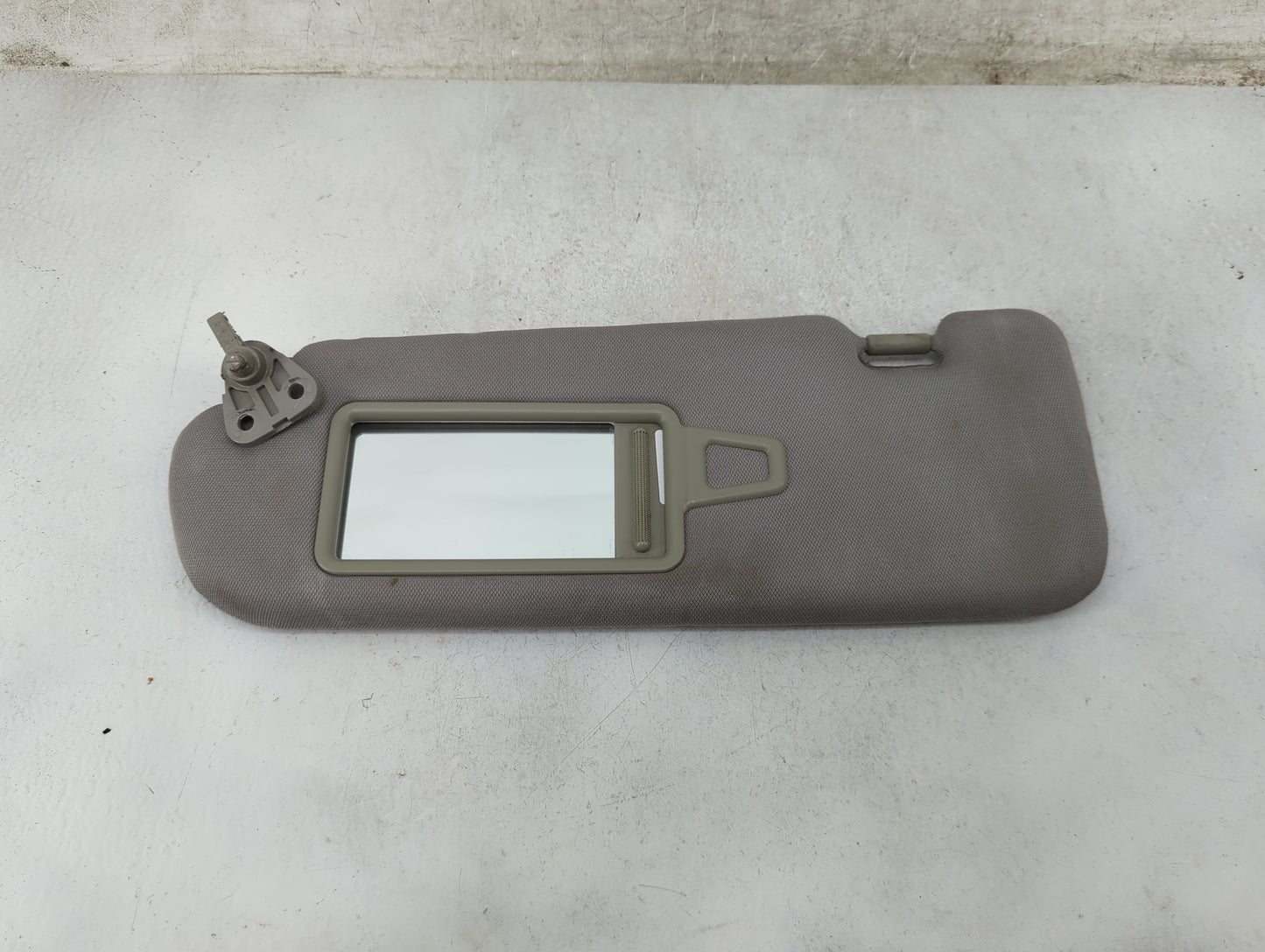 2014 Hyundai Sonata Sun Visor Shade Replacement Driver Left Mirror Fits OEM Used Auto Parts - Oemusedautoparts1.com