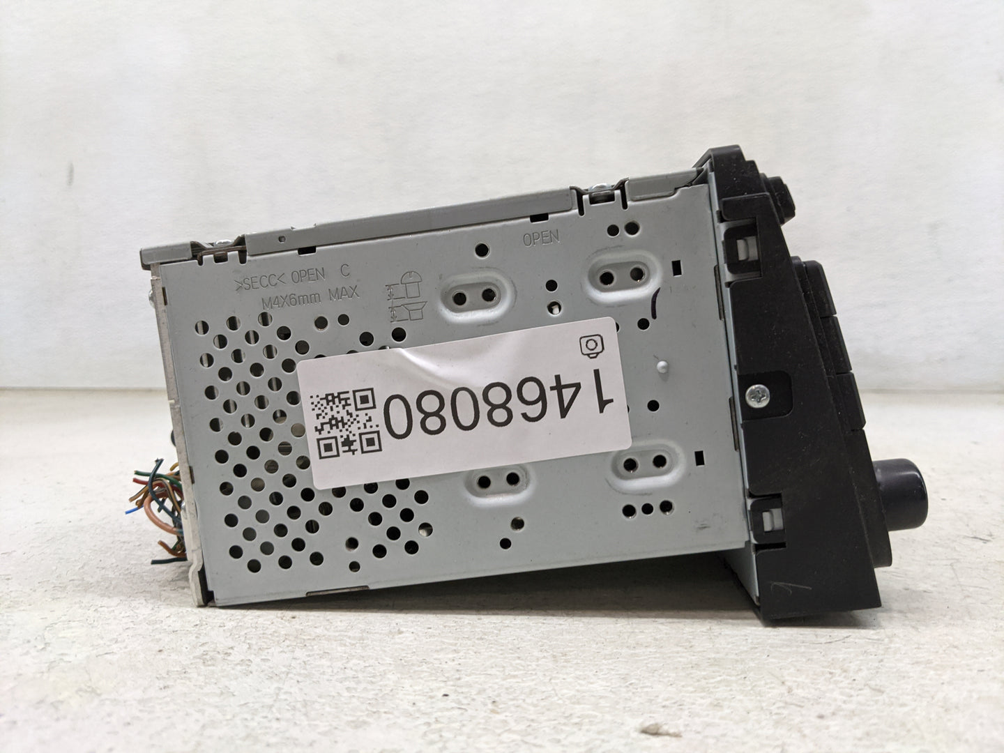 2013-2014 Hyundai Sonata Radio AM FM Cd Player Receiver Replacement P/N:961803Q8004X 96180-3Q8004X Fits Fits 2013 2014 OEM U