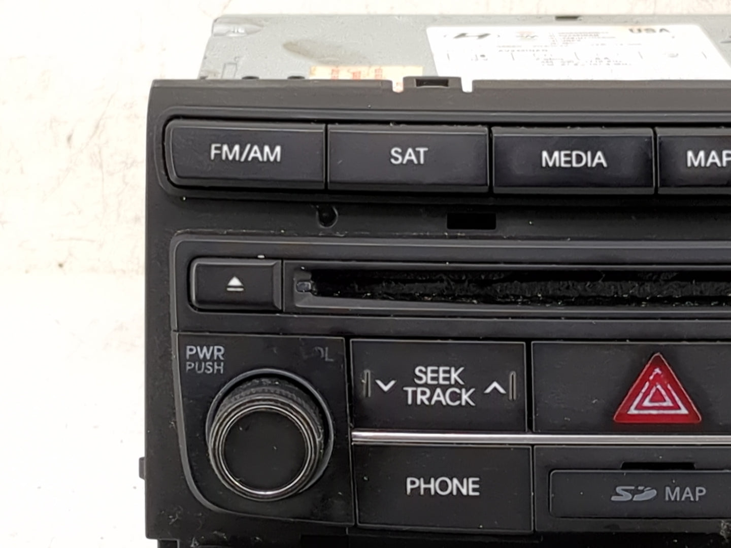 2013-2014 Hyundai Sonata Radio AM FM Cd Player Receiver Replacement P/N:96560-3Q4004X AV246INAN Fits Fits 2013 2014 OEM Used