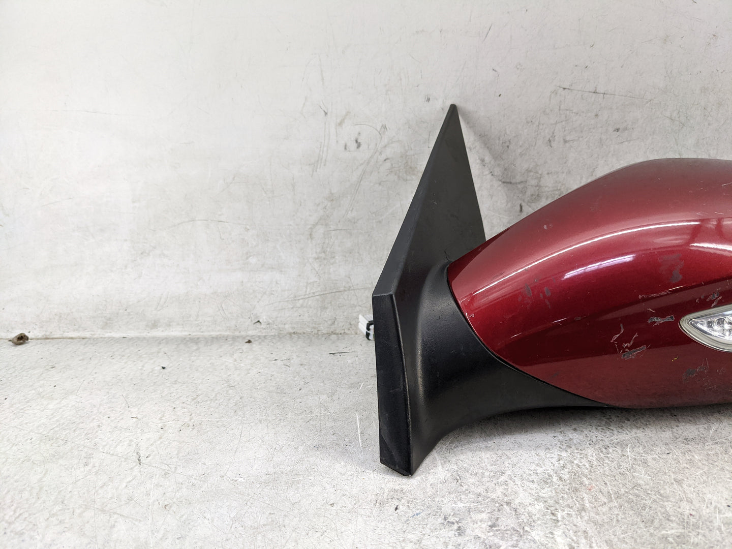 2014 Hyundai Sonata Driver Side View Mirror - Left Door Mirror OEM Used - Oemusedautoparts1.com