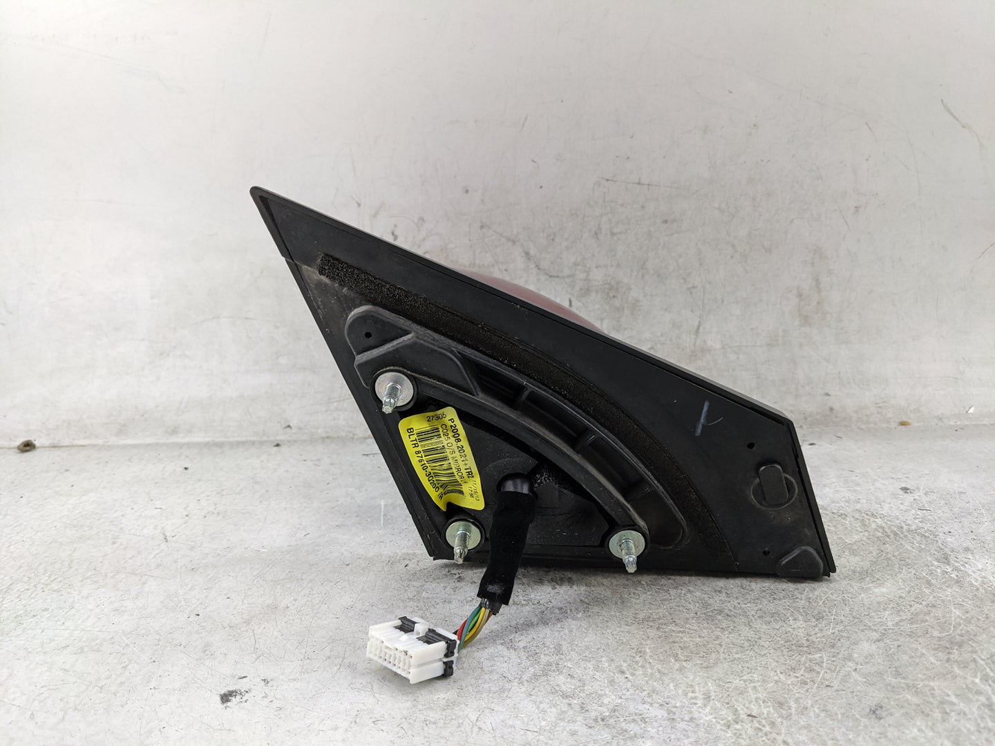 2014 Hyundai Sonata Driver Side View Mirror - Left Door Mirror OEM Used - Oemusedautoparts1.com
