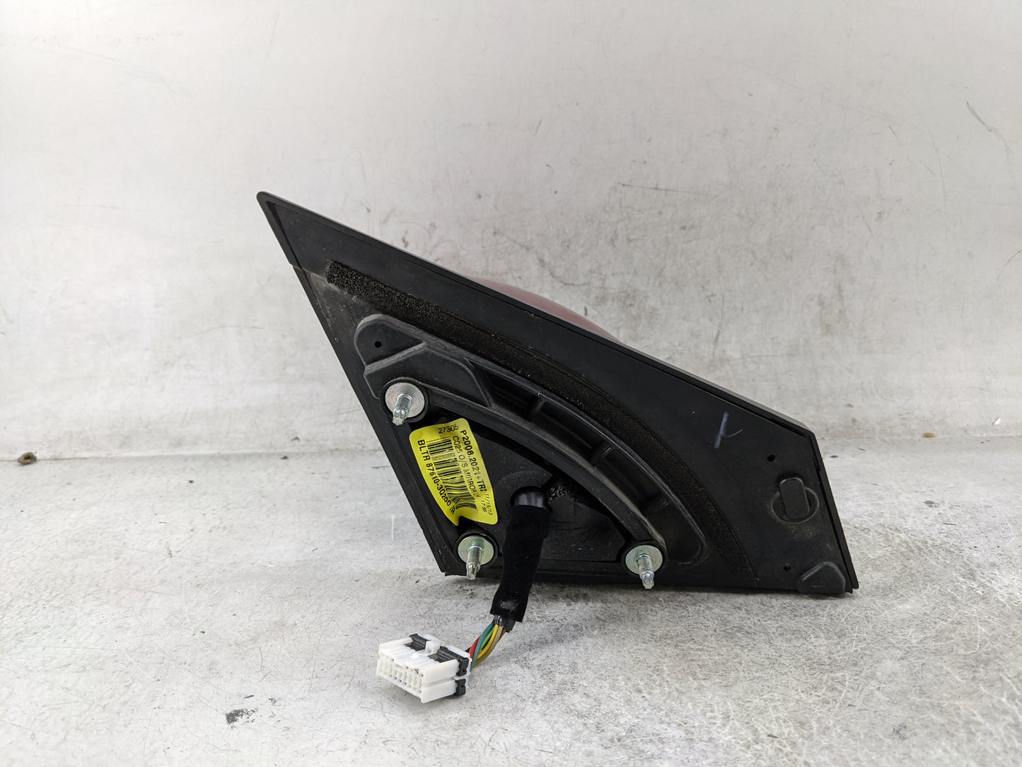 2014 Hyundai Sonata Driver Side View Mirror - Left Door Mirror OEM Used - Oemusedautoparts1.com