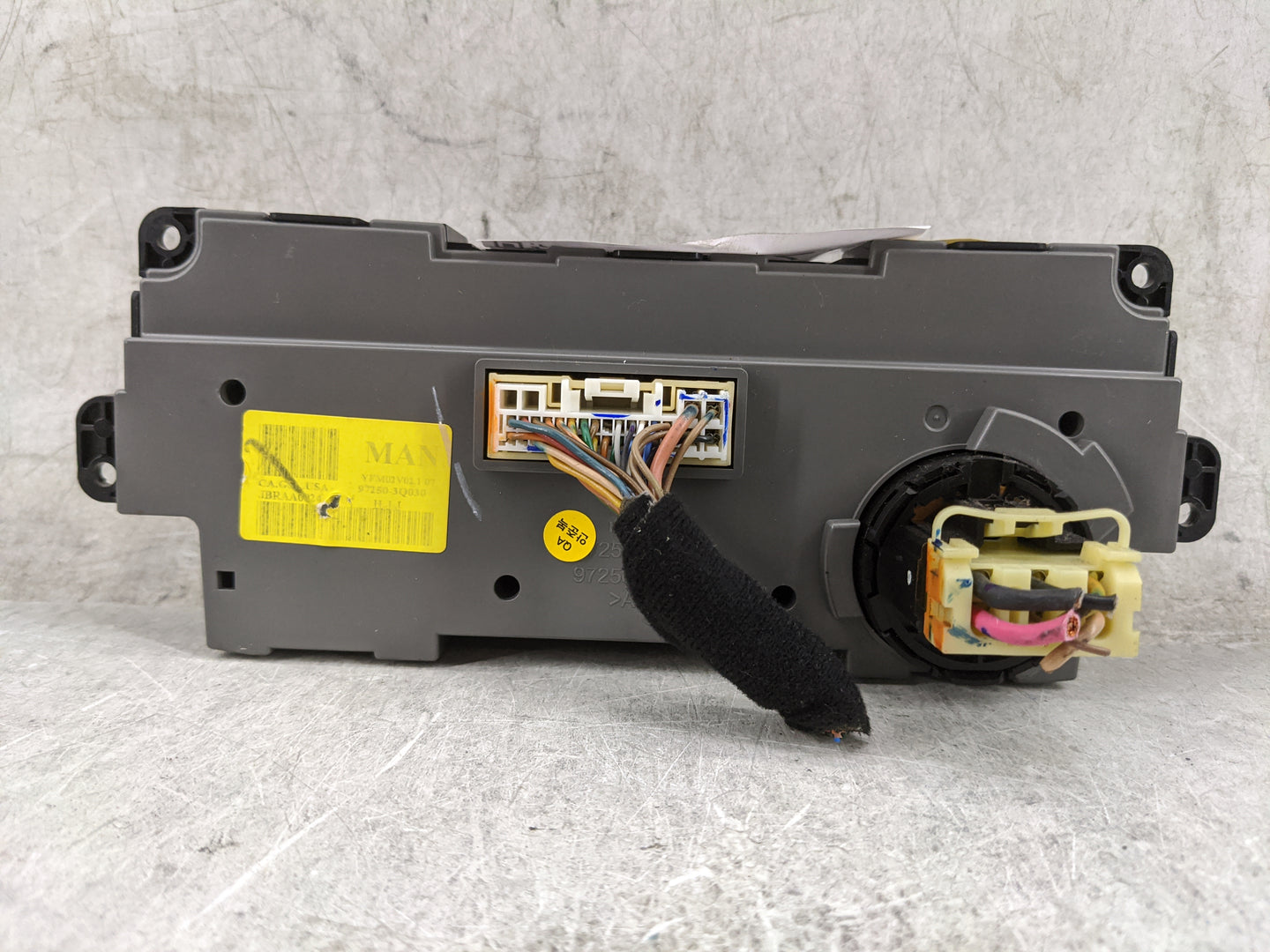 2014 Hyundai Sonata Climate Control Module Temperature AC/Heater Replacement P/N:97250-3Q030 YFM02V02.1 07 Fits OEM Used Aut
