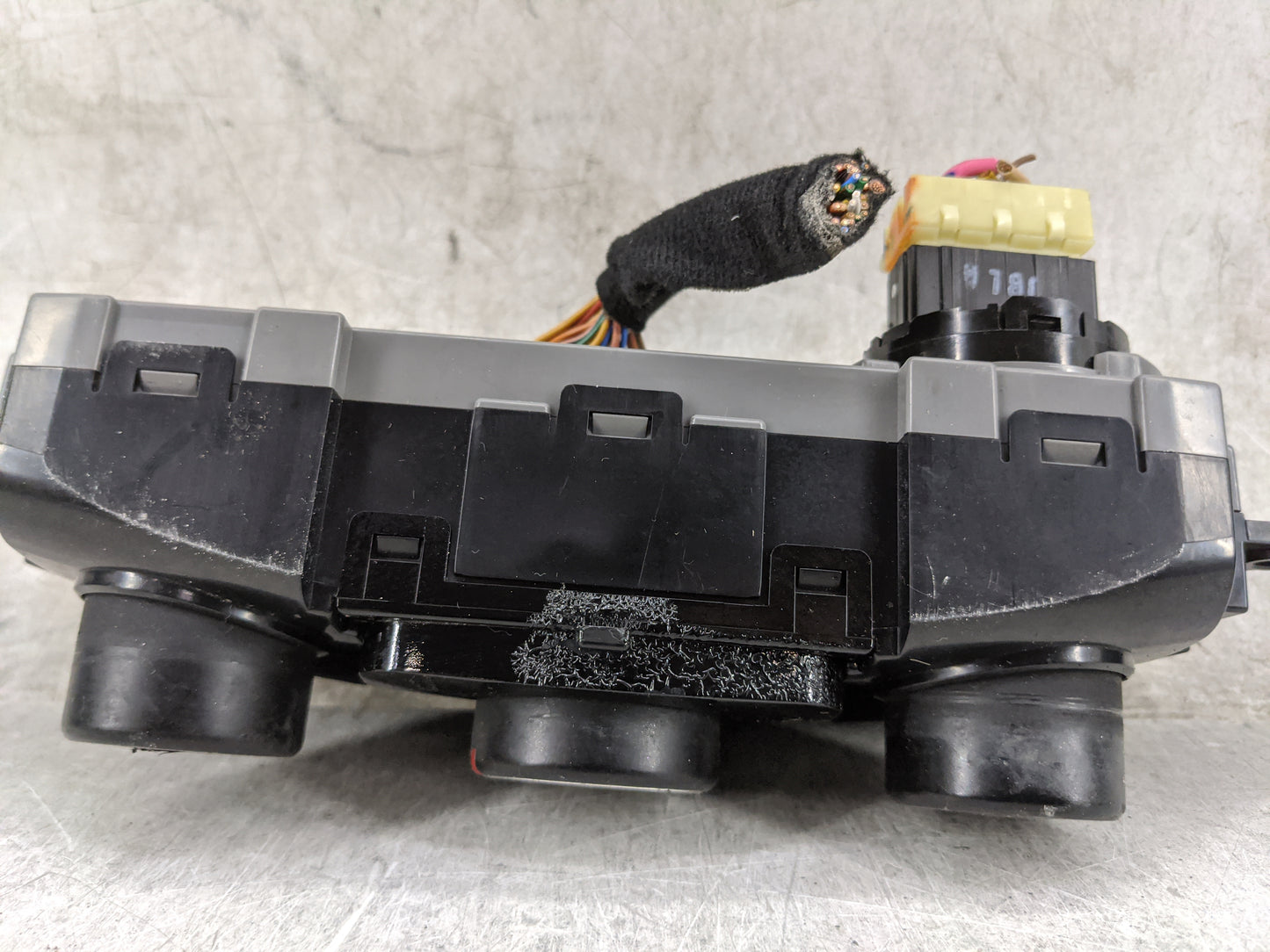 2014 Hyundai Sonata Climate Control Module Temperature AC/Heater Replacement P/N:97250-3Q030 YFM02V02.1 07 Fits OEM Used Aut