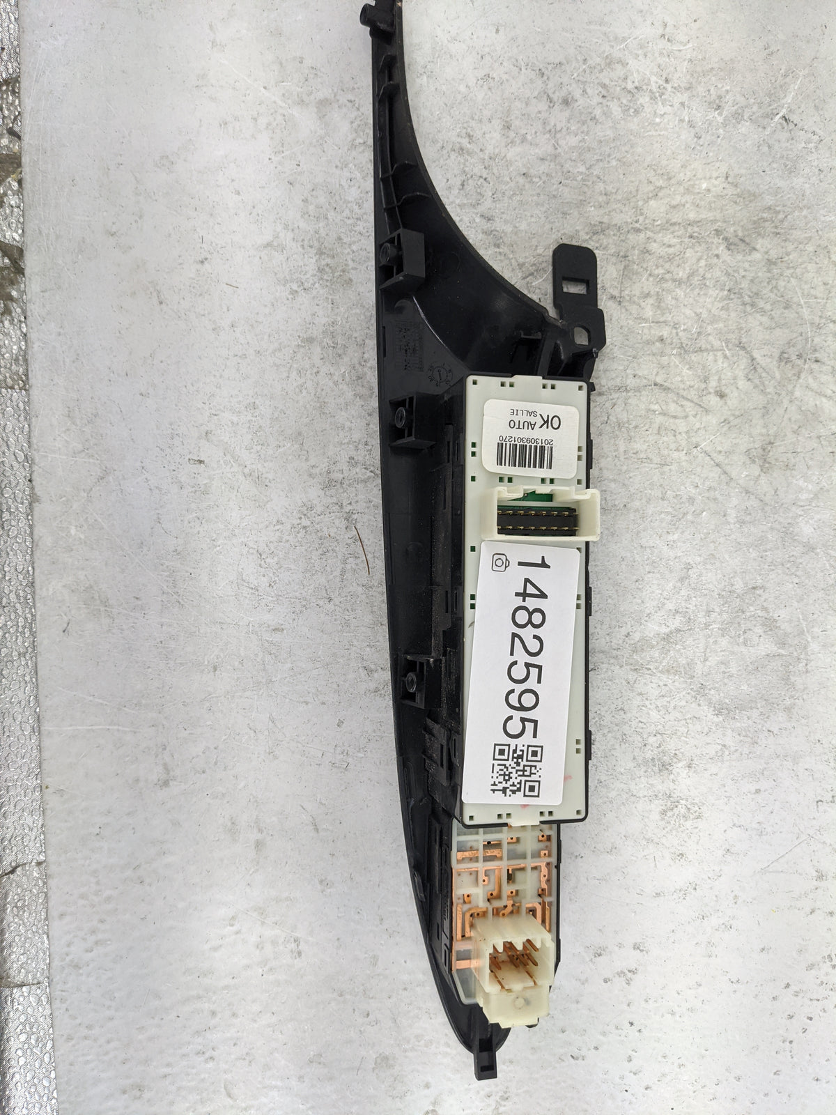 2011-2015 Hyundai Sonata Master Power Window Switch Replacement Driver Side Left P/N:201309301270 Fits OEM Used Auto Parts -